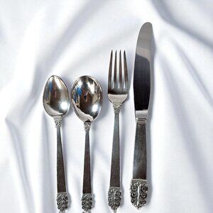 Northern Lights International Sterling Silver Flatware 4 pc plate setting